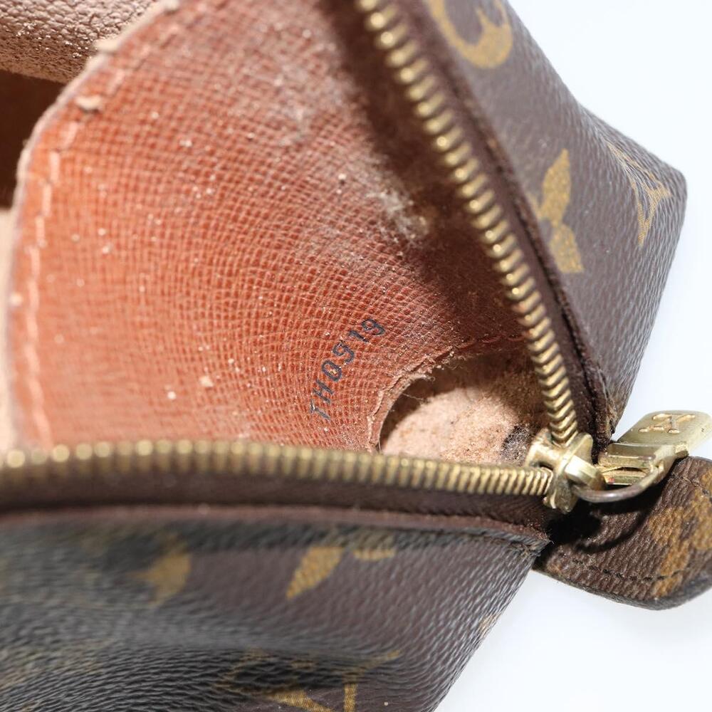 LOUIS VUITTON Monogram Trousse Demi Ronde Cosmetic Pouch M47520 LV Auth BA6539 - Picture 12 of 16